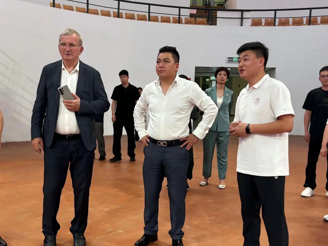 红土网球场系统，红土网球场在中国 | 天骄体育官网
    